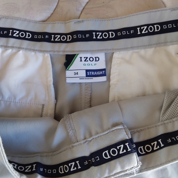 Izod Golf shorts - Picture 2 of 3